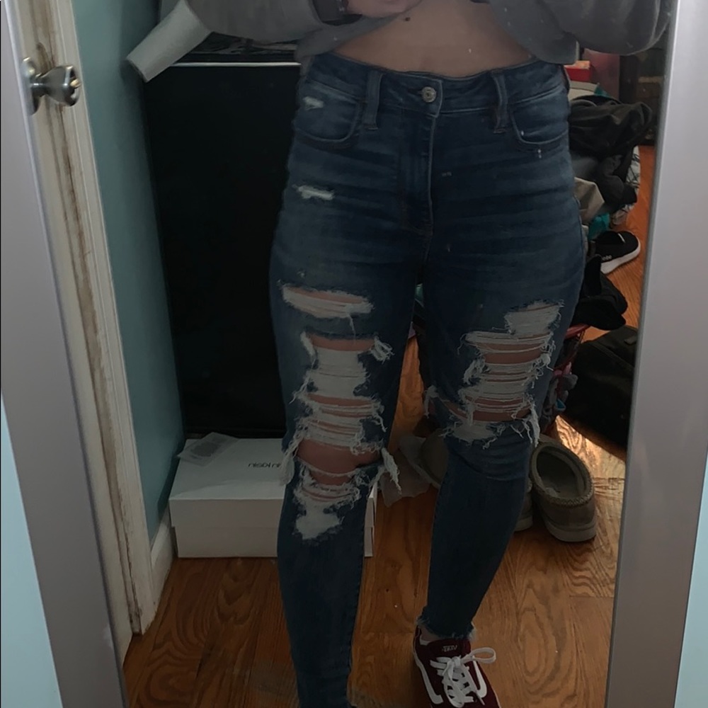 High waisted jeans